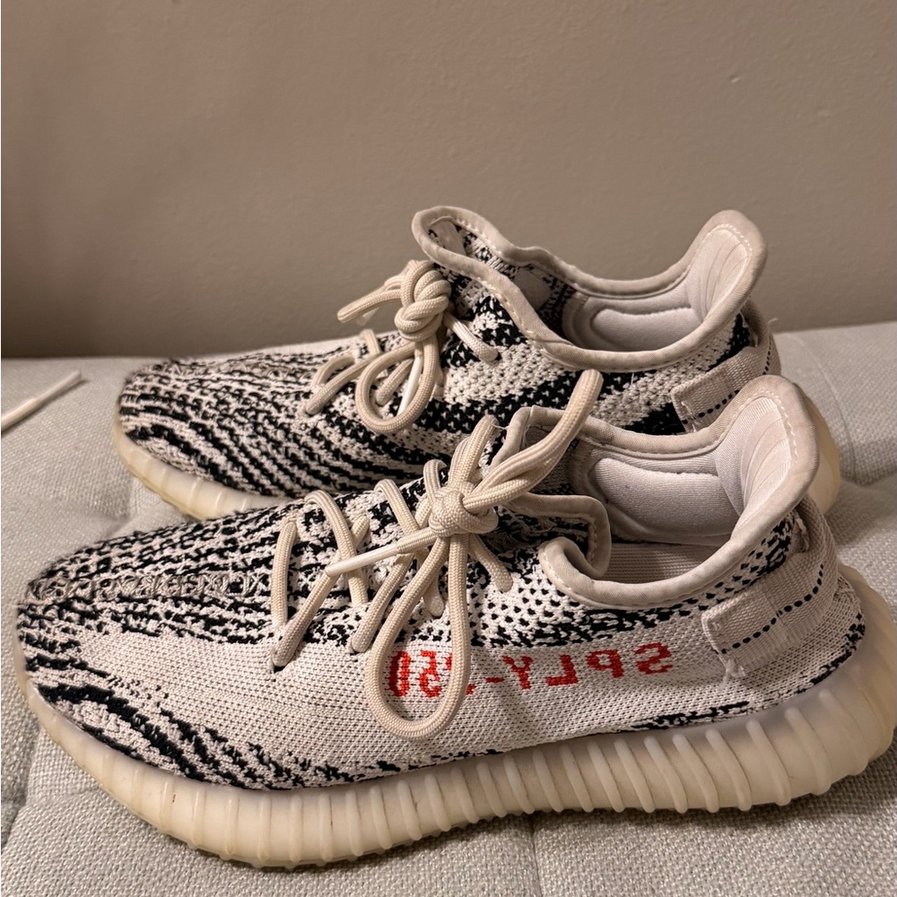 Adidas Yeezy Boost 350 V2 zebra black and white sneakers 6 - Picture 2 of 5